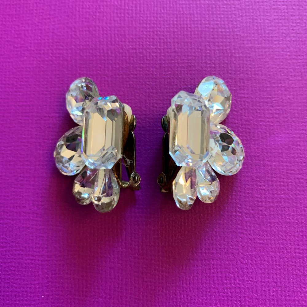 VINTAGE WENDY GELL CRYSTAL EARRINGS